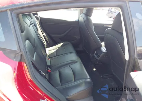 2021 Tesla Model 3 Long Range Dual Motor All-Wheel Drive z USA, uszkodzony, nr VIN 5YJ3E1EB8MF074403